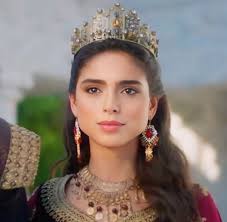 Ester fue una joven judía que vivió durante el Imperio Persa, en el reinado  del rey Asuero (Jerjes I), cuando muchos judíos aún estaban en el exilio.  Huérfana desde pequeña, fue criada