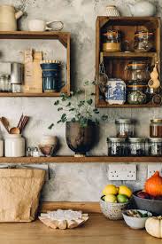 Notre slection etagere style industrielle pas cher. Des Etageres Murales De Style Industriel Pour Sa Cuisine Turbulences Deco