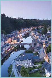 Village De Reve En Europe Voici 10 Villages De Contes De Fees A Decouvrir Vacances De Reve Idee Voyage Europe Voyages Nature