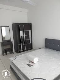 Public transport also passes through the area with the cempaka station and pandan indah lrt stations passing closest to the town for people looking to visit it. Master Room For Rent At Pandan Indah Lrt Roomz Asia