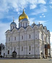 The Moscow Kremlin Is So Old It Was Founded In Take A Peak Inside Russia S Most Famous Kremlin Moscow Kremlin Russia Kremlin