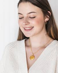 Grandma Gift Grandmother Necklace the Love Between a Grandmother and  Granddaughter is Forever Grandmother Jewelry Grandmother of the Bride