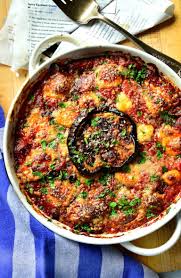 This Spicy Eggplant Gratin Is Similar To Eggplant Parmesan But The Eggplant Is Baked Not Fried Made Wi Spicy Eggplant Eggplant Dishes Quick Vegetarian Meals