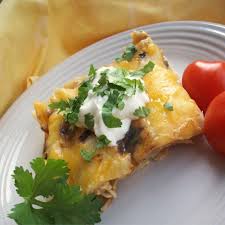Quick And Easy Green Chile Chicken Enchilada Casserole Recipe In 2020 Recipes Chicken Enchilada Casserole Recipe Green Chile Chicken Enchilada Casserole