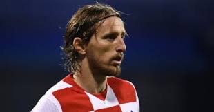 أعلن الاتحاد الكرواتي لكرة القدم، عن ابتعاد لوكا مودريتش لاعب ريال مدريد، وإيفان راكيتيتش لاعب برشلونة، عن معسكر المنتخب في شهر سبتمبر المقبل. Ø±ÙŠØ§Ù„ Ù…Ø¯Ø±ÙŠØ¯ ÙŠØ®Ø´Ù‰ Ø¥ØµØ§Ø¨Ø© Ù…ÙˆØ¯Ø±ÙŠØªØ´ Ø¨ÙƒÙˆØ±ÙˆÙ†Ø§ Ø¨Ø¹Ø¯ Ù…Ø®Ø§Ù„Ø·Ø© Ø²Ù…ÙŠÙ„Ù‡ Ø¨Ù…Ù†ØªØ®Ø¨ ÙƒØ±ÙˆØ§ØªÙŠØ§ Ø§Ù„ÙŠÙˆÙ… Ø§Ù„Ø³Ø§Ø¨Ø¹