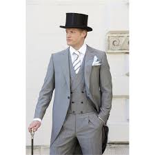 Jun 08, 2021 · mitten in hannover gingen am dienstagnachmittag vier männer aufeinander los. Grosshandel 2019 Modedesign Brautigam Smoking Manner Hochzeitskleid Manner Formal Dance Abendessen Anzug Benutzerdefinierte Jacke Pants Weste Krawatte Von Cfendou 65 19 Auf De Dhgate Com Dhgate