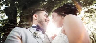 Wir haben 246 ergebnisse für hausarzt in nürnberg mit adressen ★ bewertungen und sprechzeiten. Hochzeitsfotograf In Regensburg Hochzeitsfotograf Nurnberg Wurzburg Regensburg Erlangen