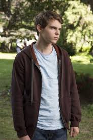 Sneak Peek June 13th Part Two Photos From Heroes Reborn On Nbc Com Robbie Kay Peter Pan Robbie Kay Heroes Reborn