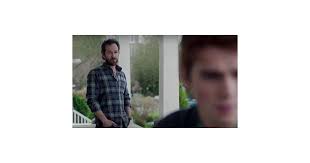 Luke perry was an american actor, primarily remembered as a teen idol throughout the 1990s and the early 2000s. De Riverdale Luke Perry Morreu No Dia 4 De Marco Apos Complicacoes Por Um Avc Purebreak