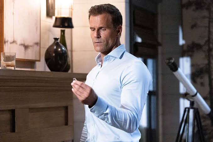 General Hospital: Cameron Mathison's Character Drew Is Shot in Intense  Cliffhanger