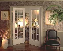 Tener En Excelentes Condiciones Tus Puertas Y Ventanas Facilita Tu Dia Puertas Francesas Casas Puertas Para Patios