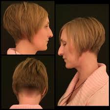 Idee Coiffure Description Modele Carre Plongeant Tres Court Avec Nuque Degrade C Carre Plongeant Tres Court Modele Carre Plongeant Carre Plongeant