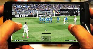 Game sepak bola offline berikut ini juga memiliki jumlah unduhan yang fantastis, yakni lebih dari 50 juta kali. Download Game Sepak Bola Android Offline Terbarik Review Game Android