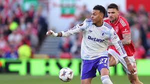 Nottm Forest vs Aston Villa : la rencontre qui retient son souffle