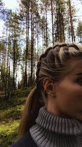 Northern Hiking Hair Hiking Hair Hiking Hair Styles Travel Hairstyles