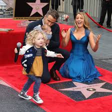 Of course, the couple has two daughters now, james, 2, and another who was born in september (and. Ryan Reynolds Und Blake Lively Susser Auftritt Mit Ihren Kids Intouch