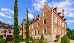These are top keywords linked to the term. Loire Valley Castles Loire Castles In France What To Visit And What To See Map Loire Castles By Car From Paris
