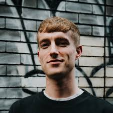 Tom Muldoon's Instagram, Twitter & Facebook