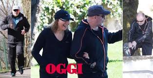 Il suo nome è sempre accostato a quello del rocker di zocca perché, da ormai cinque anni, è la sua biondissima e felicissima moglie. Vasco Rossi Ultime Notizie Personaggi