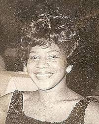 Louise Whalen's Instagram, Twitter & Facebook