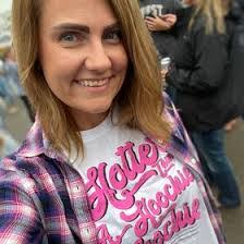 Jessica Willhite's Instagram, Twitter & Facebook