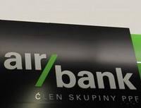 Je to banka s vlastními pobočkovými sítěmi a samozřejmostí je. Air Bank Prave Zahajila Cinnost Jaka Bude Finparada