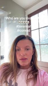 Deann Thompson (@deannthompson79)