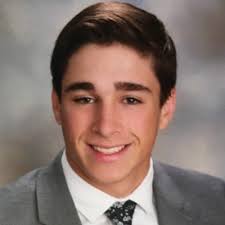 I am excited to announce that I have accepted a position as a Finance  Intern at Medline Industries, LP for Summer 2022! Special thanks to Dania  Viveros and the entire Medline recruiting