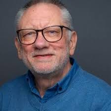 Robert Cragg (@RobertCragg)