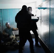 Benutzen sie den tab 'karte & route', um die schnellste route zu badstraße in berlin zu planen. Tunnelraub Floppt Berliner Einbrecher Graben Sich Fast Bis Zum Tresor Welt