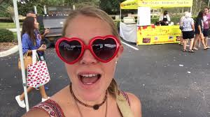 Sara Nelms live at the Farmer’s Market