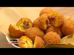 Recette Arancini A La Scamorza Fumee De Laura Les Carnets De Julie L Osso Buco Et Son Risotto Yout Cuisine Sicilienne Les Carnets De Julie Alimentation