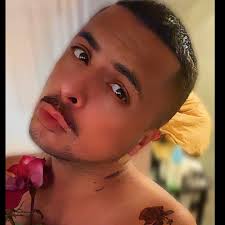 What gay grieving groups are available?