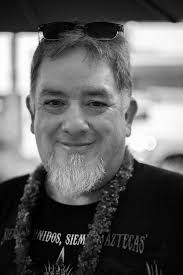 Feliz Aniversario mi amor!!! Siente como ayer que te conocí. Te amo mas y  mas cada día. 🥂A los próximo 13 años.