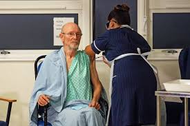 I mean, sure, the administering of the first coronavirus vaccine in the uk is certainly not inconsequential, but politician cries; Matt Hancock In Tears On Gmb As He Hears From First Man To Receive The Coronavirus Vaccine Called William Shakespeare Manchester Evening News