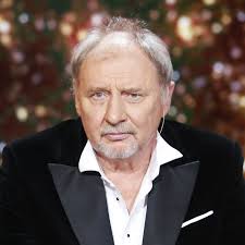 In 1974, grabowski graduated from ludwik solski academy for the dramatic arts in cracow. Andrzej Grabowski Schudl Ponad 40 Kg Zobacz Jak Sie Zmienil Zdjecia Gala Pl