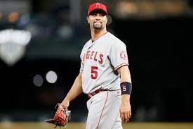 Albert pujols' listed age is 41, but a former mlb exec says that number inaccurate. Report Dodgers Agree To Deal With Albert Pujols True Blue La