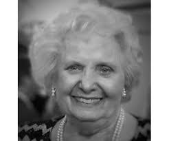 Ramona Tapia's Instagram, Twitter & Facebook