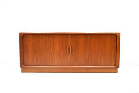 1stdibs is a premier online marketplace for furniture and décor. Dyrlund Sideboard Teak Mid Century Danish Kommode Vintage 60er Stilelite