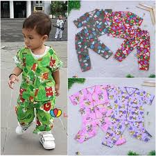 Piyama adalah pakaian malam yang sering dikenakan untuk beristirahat di malam hari. Jual Piyama Kancing Uk 2 Tahun Baju Tidur Anak Laki Dan Perempuan Murah Motif Cowok Berkualitas Shopee Indonesia