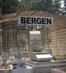 Ölümü yansıtan, kaybetmek ile ilgili düşüncelerinizi anlatacak en anlamlı resimli mezar taşı sözlerini içeriğimizden bulabilirsiniz. Mersin Sehir Mezarligi Ve Tesaduf Olmayan Seyler Sevilay Celenk Bianet