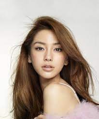 アンジェラベイビーは整形 アジア一美人の顔を鑑定 すっぴん画像あり 大人女子のライフマガジンpinky ピンキー ビューティーショット 顔 女神メイク