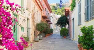Athene is de hoofdstad, grootste stad van griekenland en één van de grootste steden van europa. De Leukste Wijken In Athene Van Plaka En Kolonaki Tot Psirri
