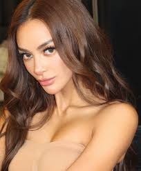 2024 is looking snatched ✨ Instagram: @sola_body