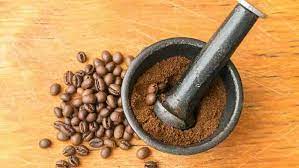 How To Grind Coffee Beans Without A Grinder At Home 6 Easy Ways Best Products House