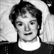 Pauline Hoover's Instagram, Twitter & Facebook