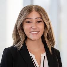 Alyssa Klotz's Instagram, Twitter & Facebook