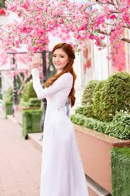 Image result for tranh ve ao dai vn