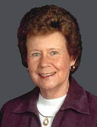 Karen Schweizer's Instagram, Twitter & Facebook