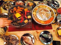 Many of them serve addictive coffees coupled with delicious brunch menus and mouthwatering desserts. 25 Must Try Eateries For A Serving Of Scrumptious Meal In Mount Austin Johor Now